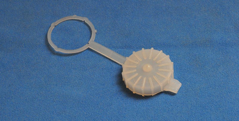 Деталі автомобільного омивача скла